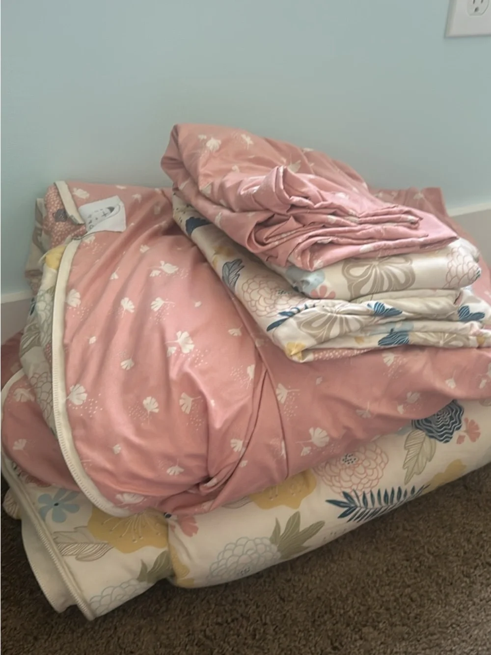 Beddy’s Nod & Winks Full Size Pink Floral Bed Set
